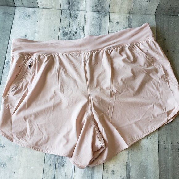 NWT - Nike Flex Eclipse Women's Plus Pink Oxford Running Shorts - Size 2X - Picture 2 of 3